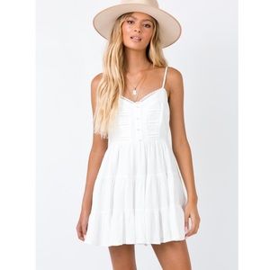 🎄NWT Princess Polly white mini dress size 6